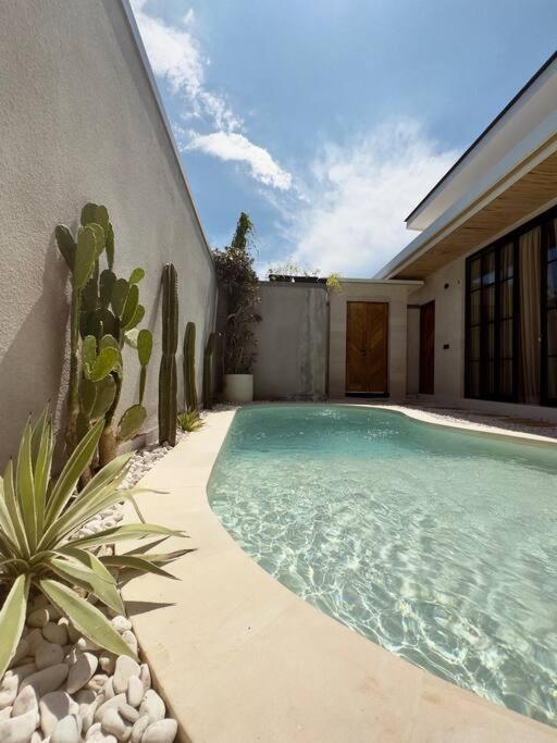 Emma'S Villa Seminyak Exteriör bild