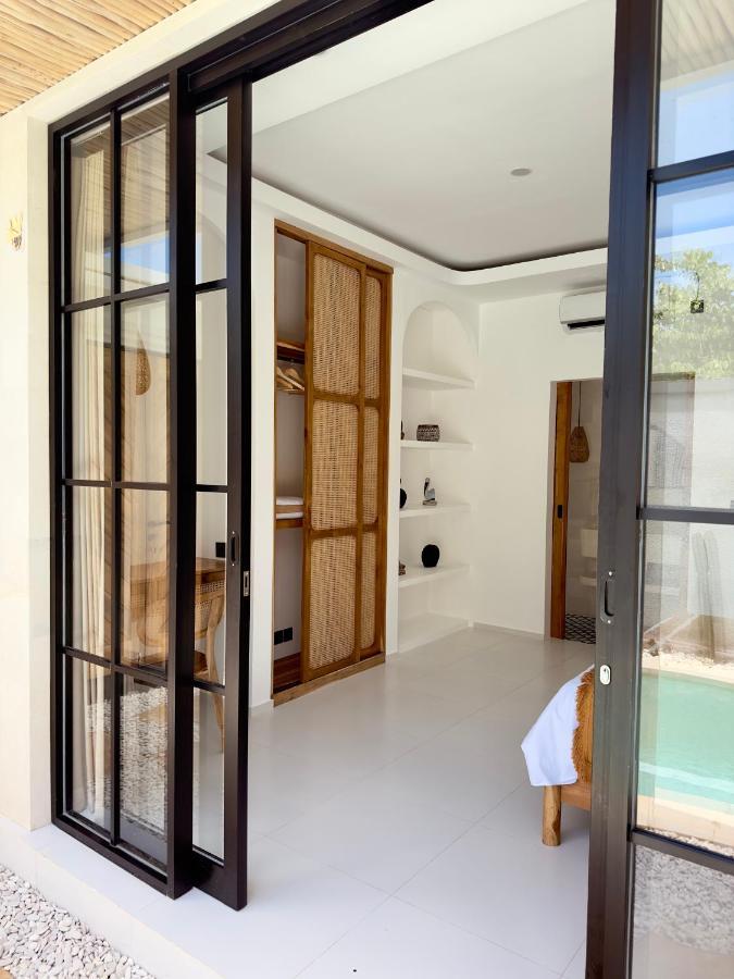 Emma'S Villa Seminyak Exteriör bild