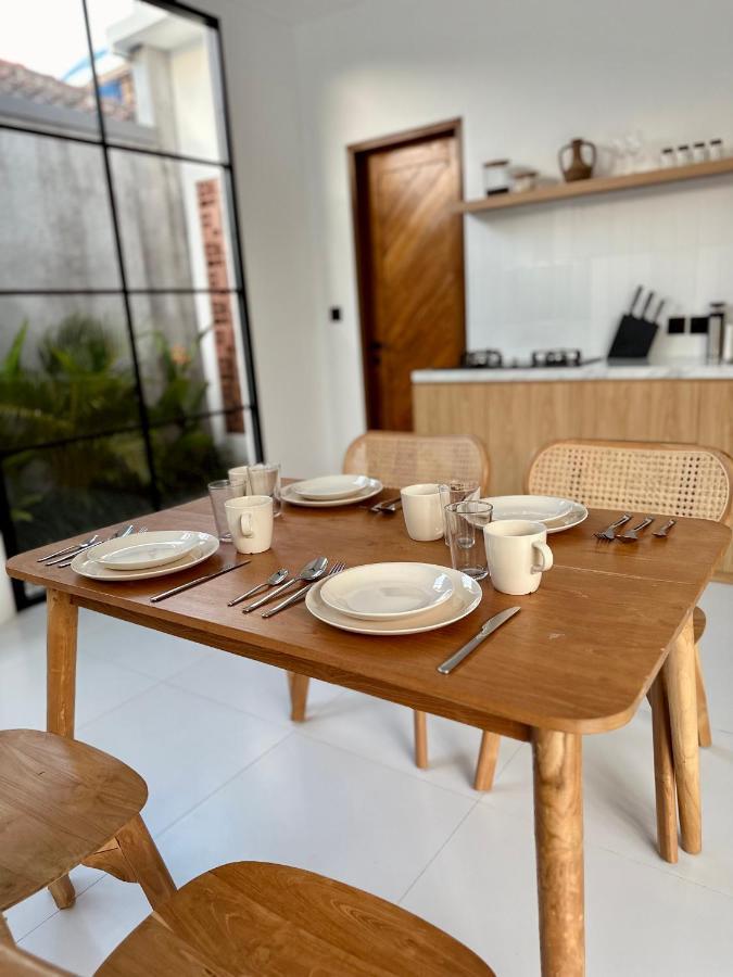 Emma'S Villa Seminyak Exteriör bild