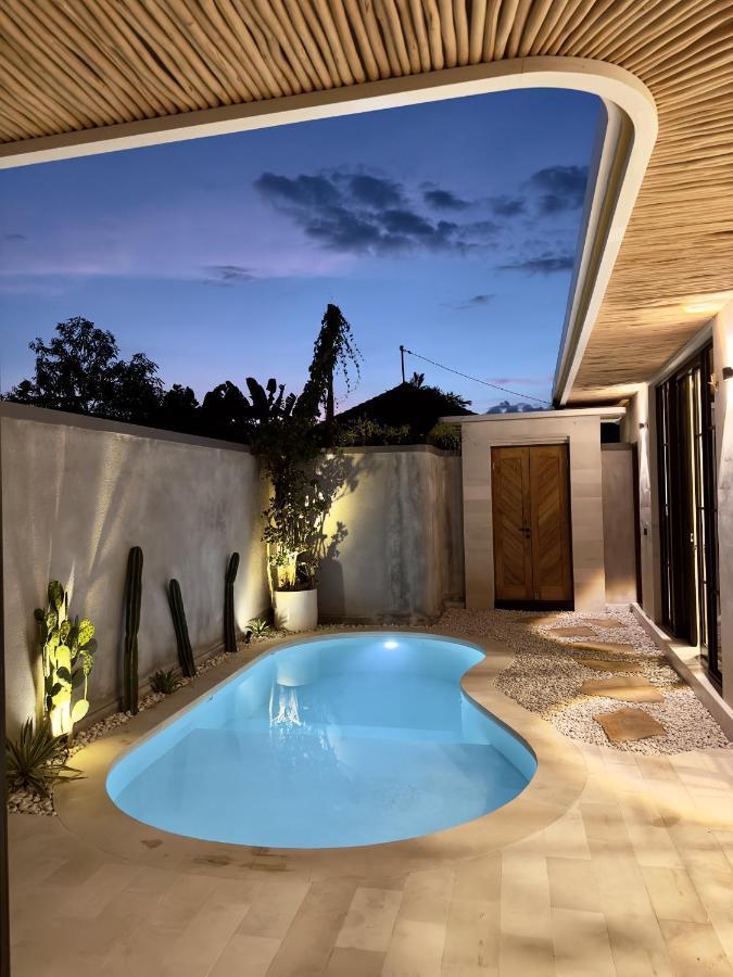 Emma'S Villa Seminyak Exteriör bild